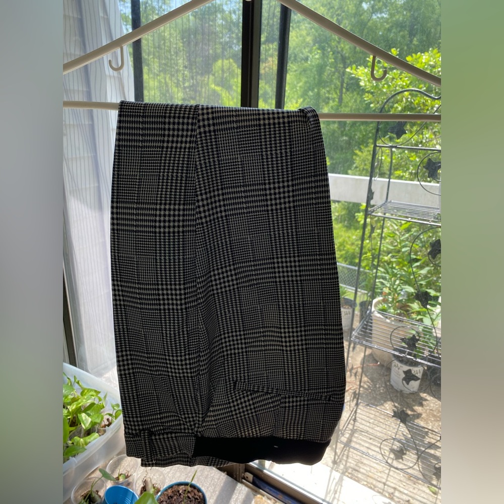 H&M Black and White Houndstooth Pants